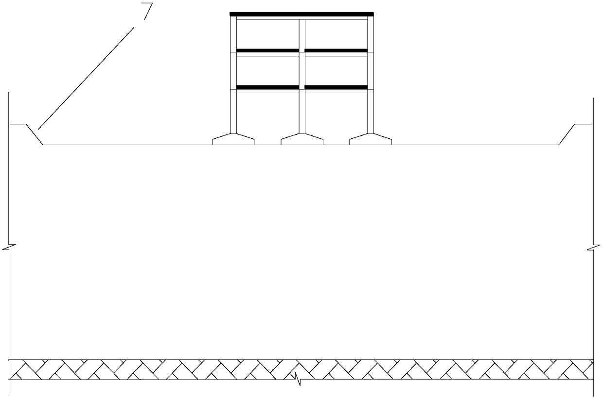 A method and building suitable for underground layer addition of frame structure buildings
