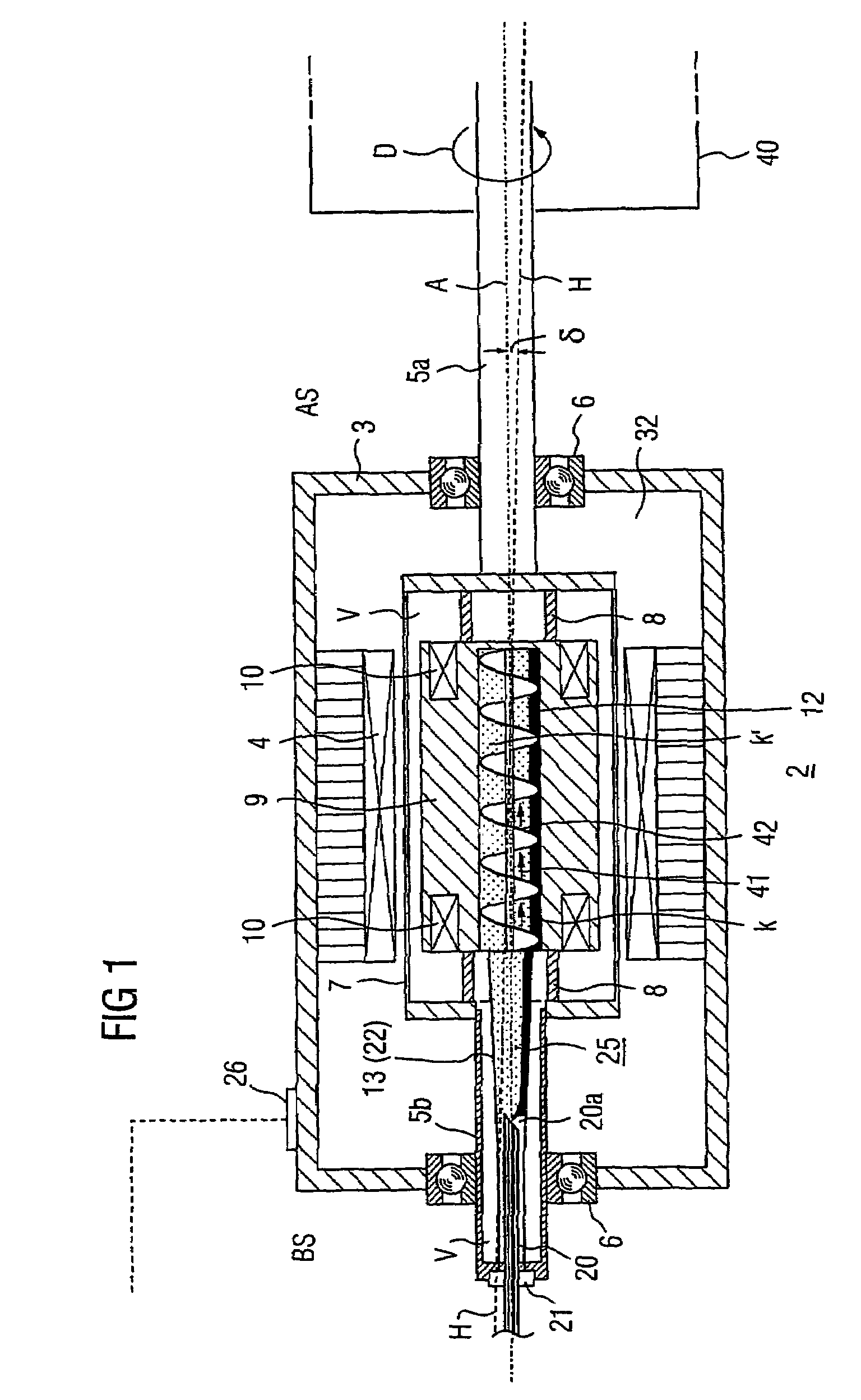 Machine device having superconducting winding and thermosiphon cooling of winding