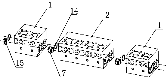 Connecting structure of combined type valve