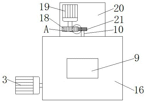 Pulverizing device for iron phosphate producing and processing