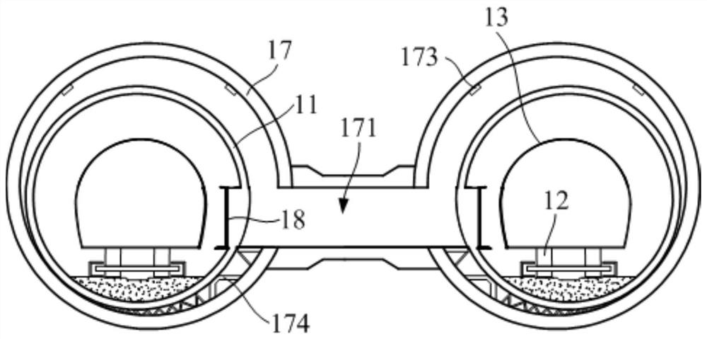 Low-vacuum pipeline transportation system