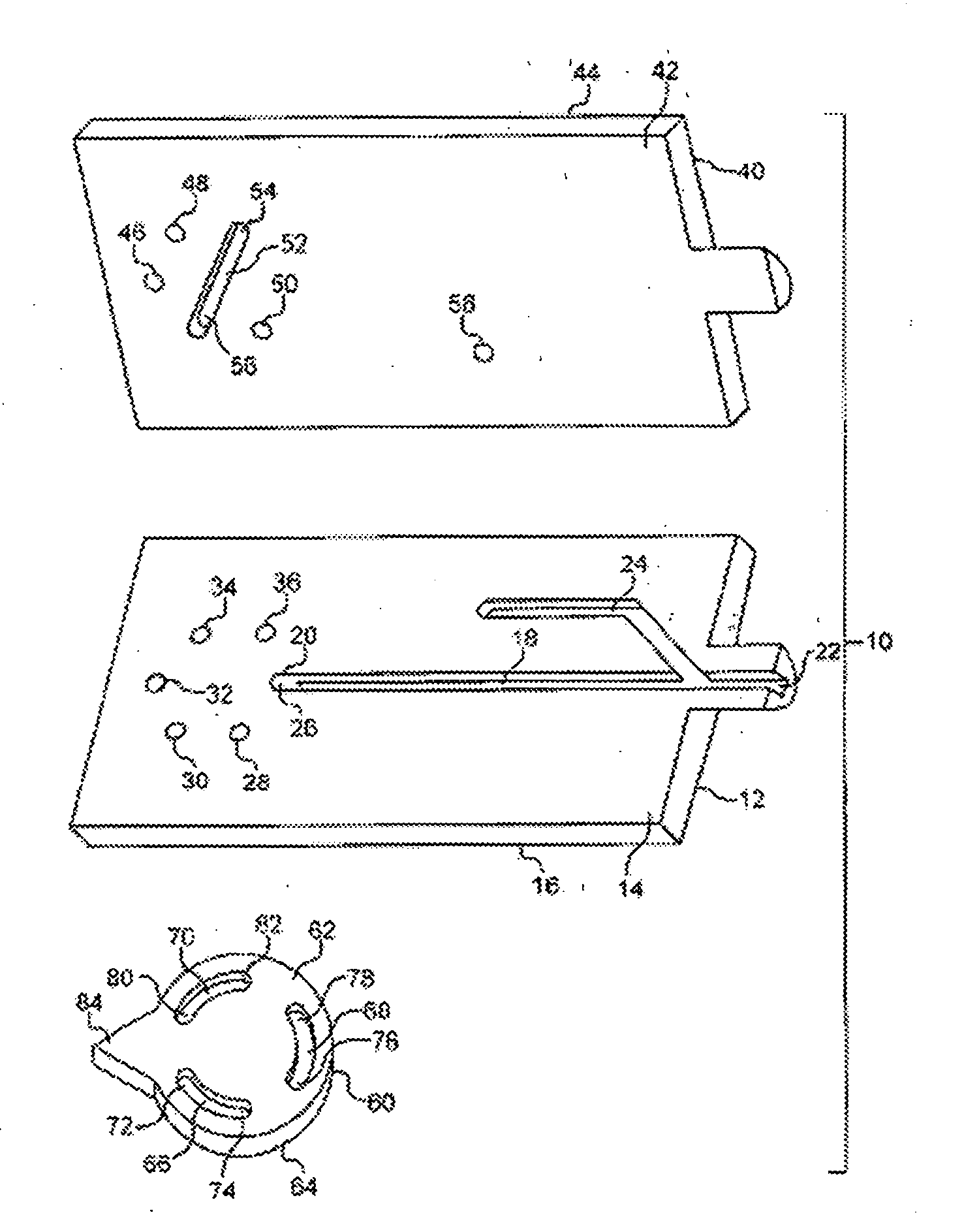 Fluidic separation devices and methods with reduced sample broadening