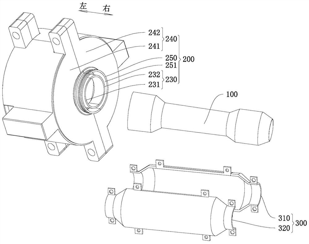 Flow dividing and squeezing molding device