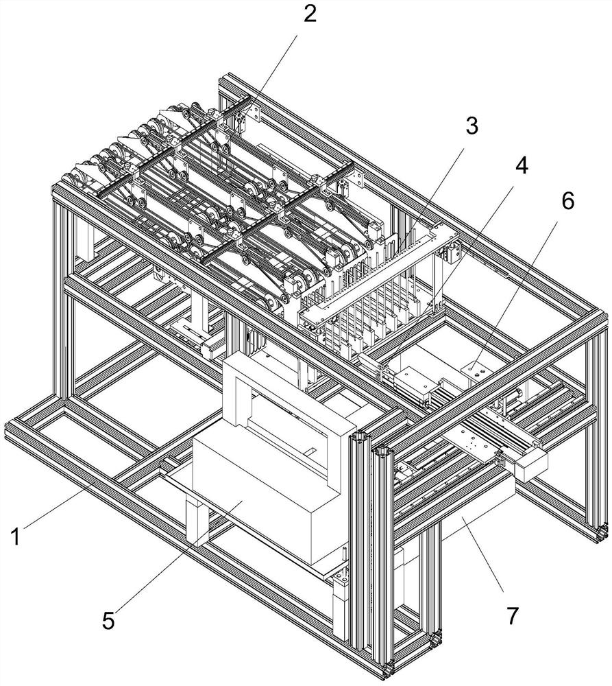 Automatic collecting device for packaging bags