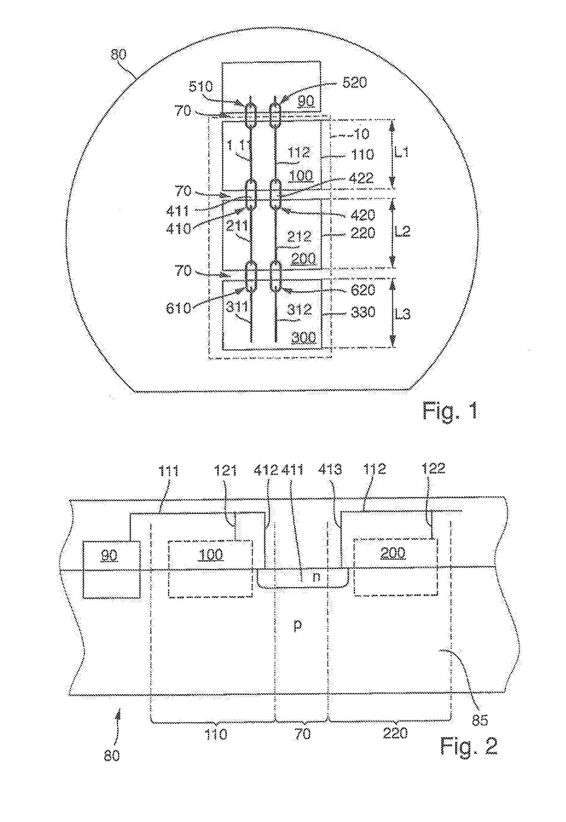 Arrangement for testing integrated circuits