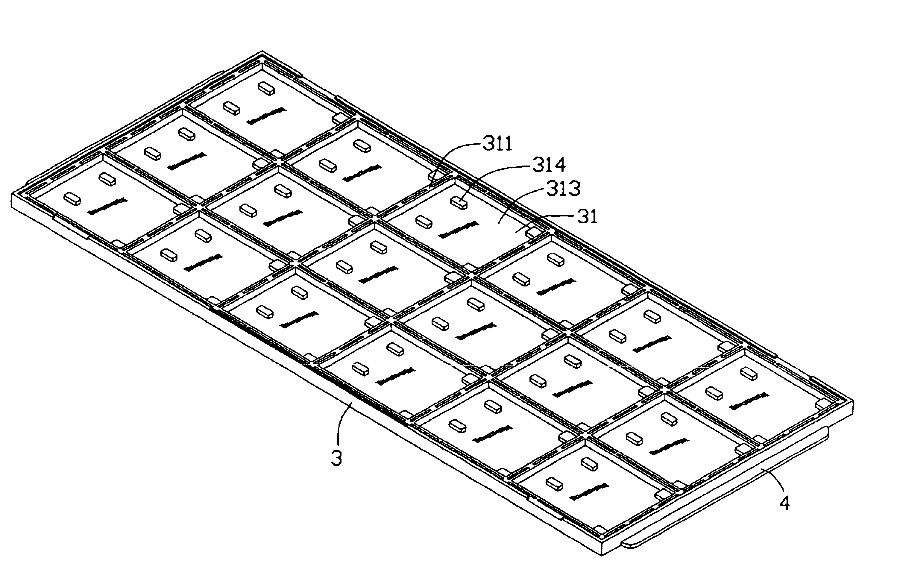 Connector packaging tray with supporting standoffs