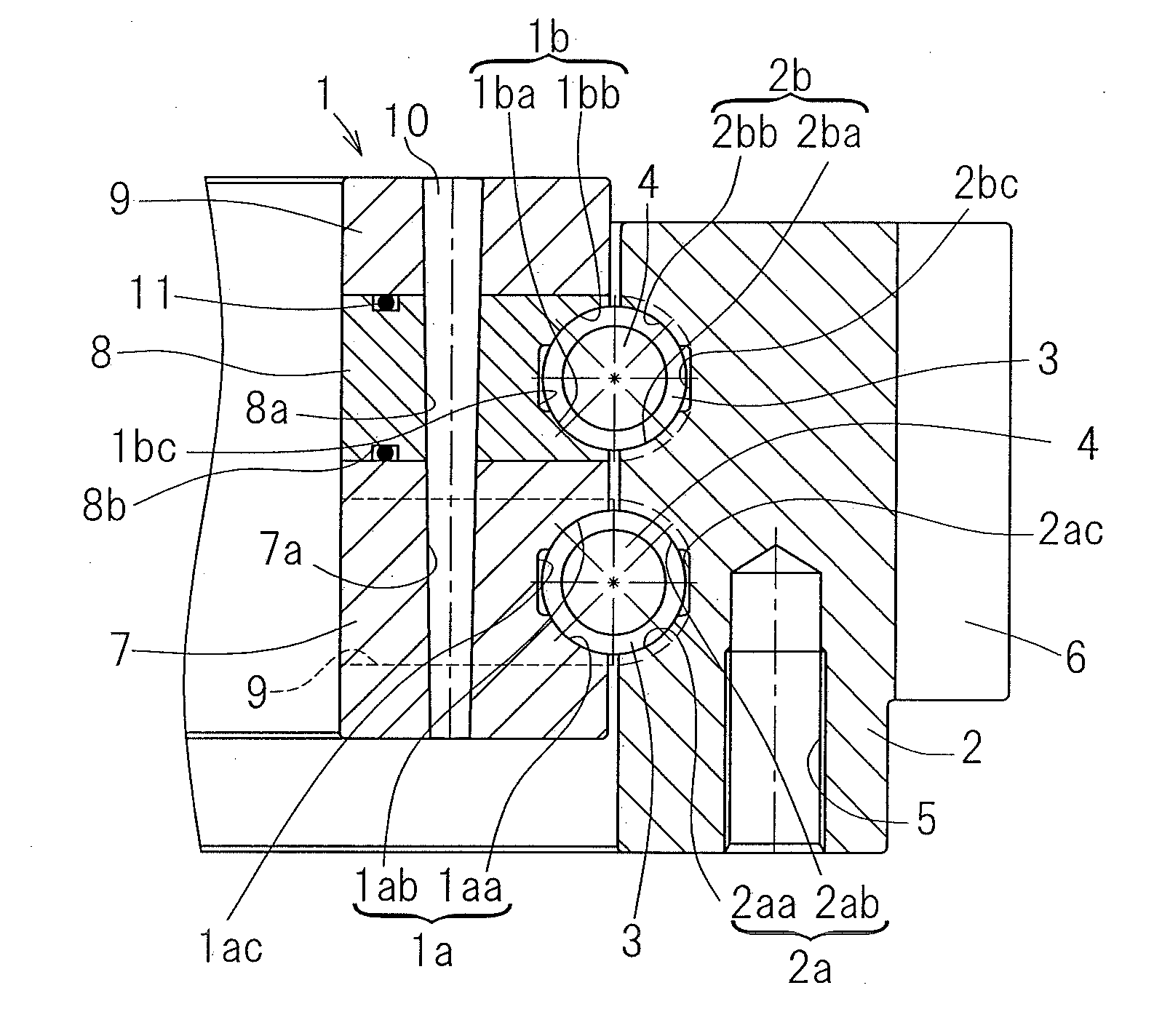 Slewing bearing and rotating section support device for wind turbine