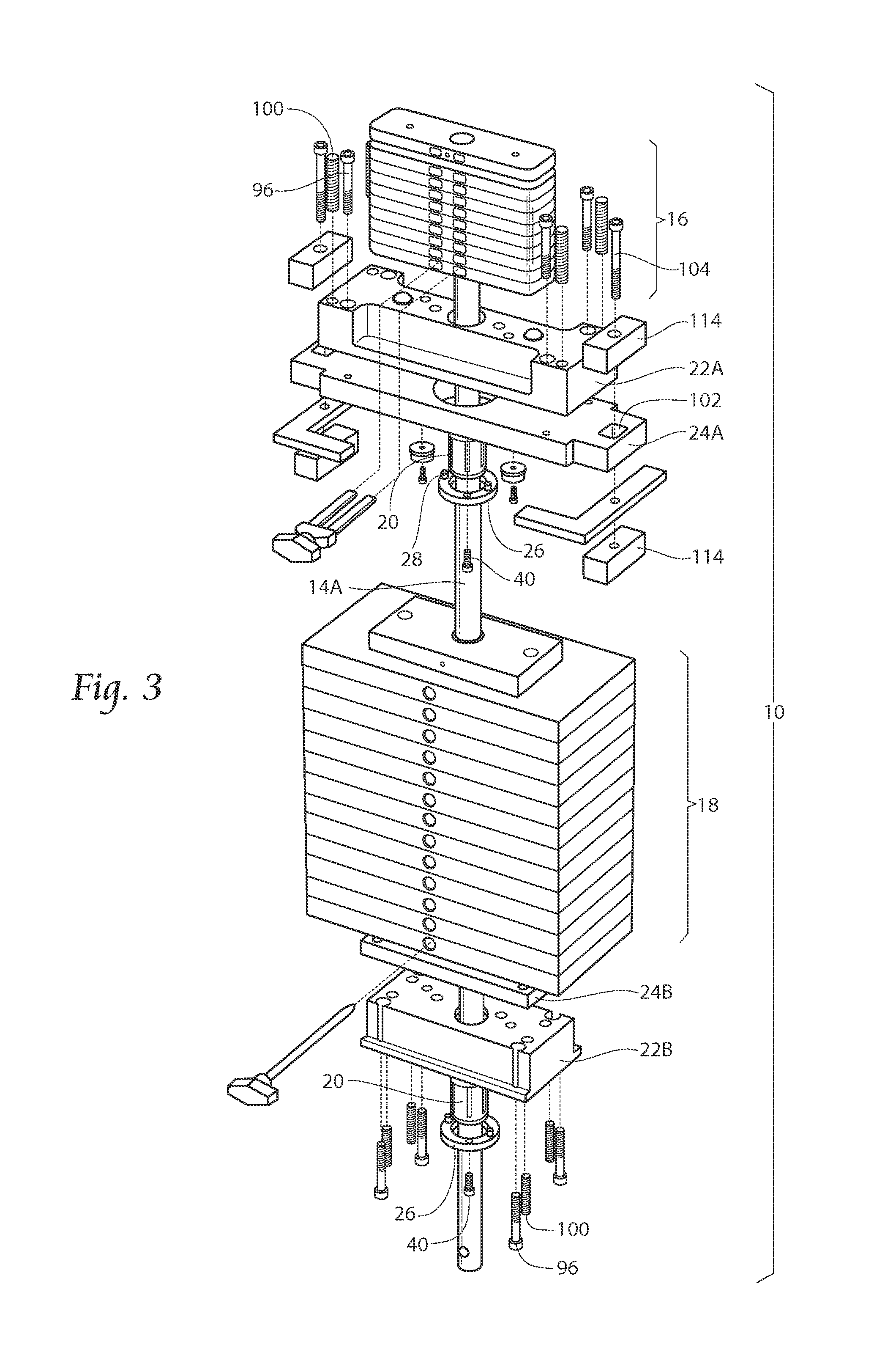 Linear bearings and alignment method for weight lifting apparatus