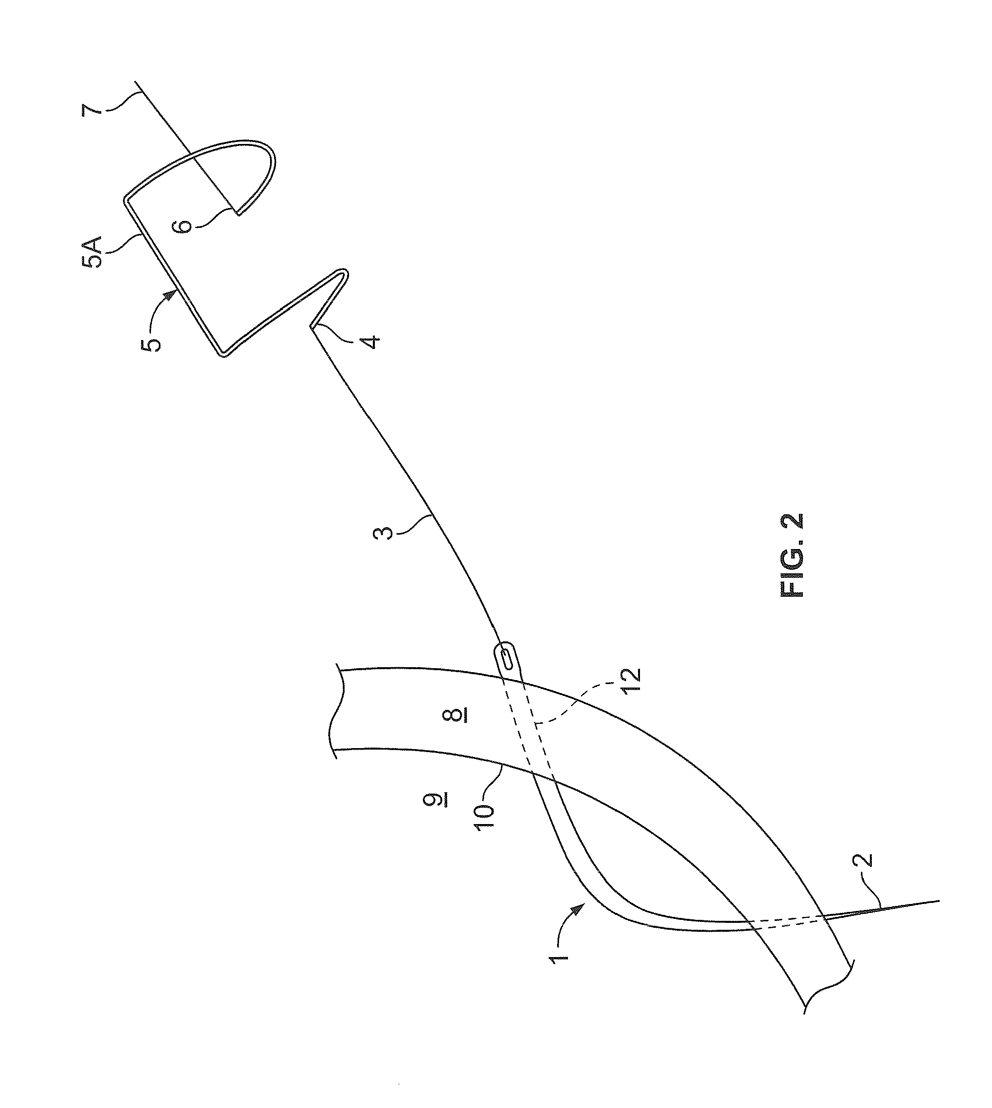 Apparatus and method for performing ocular surgery