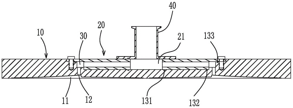 Liquid distributor for chromatography column with secondary flow channel