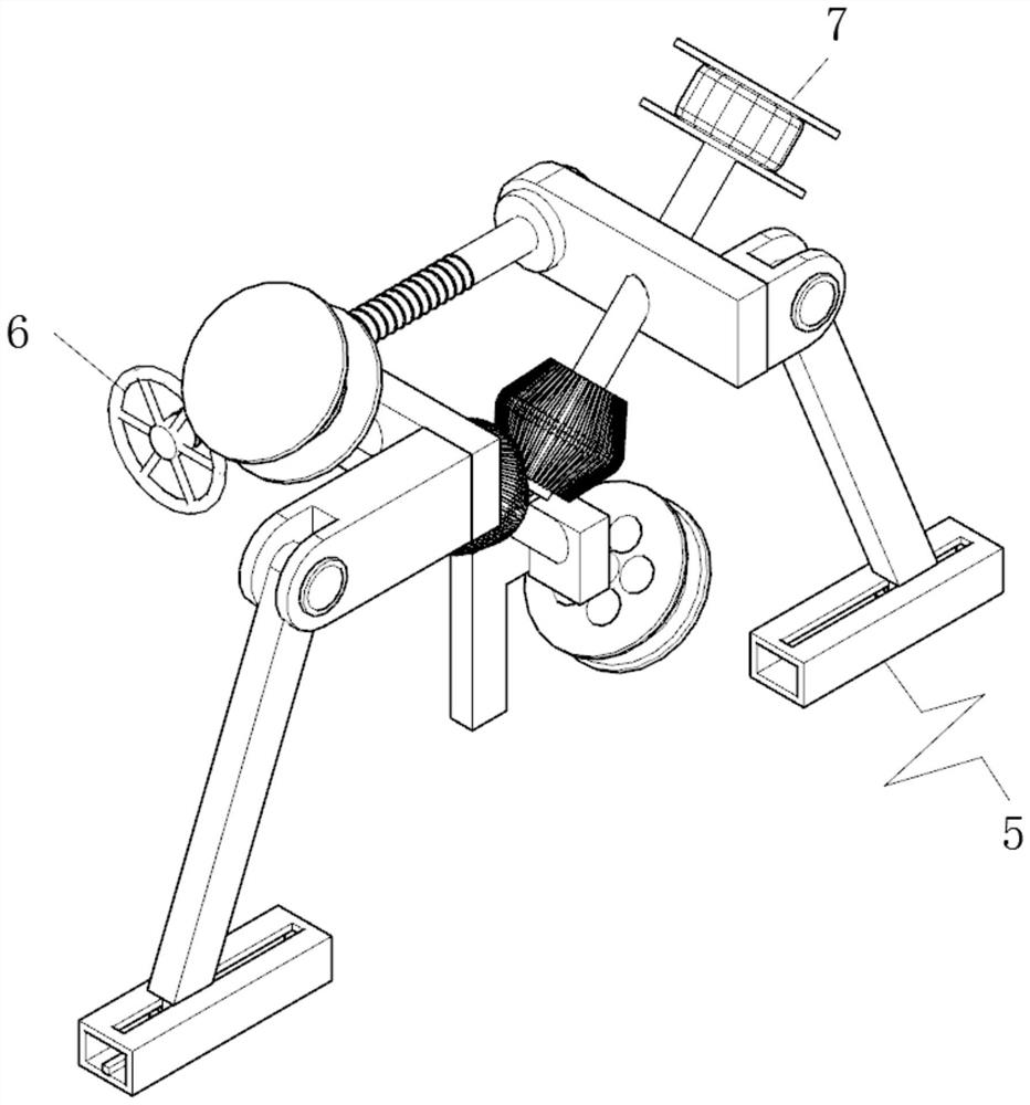 Synchronous transmission mechanism with adjustable transmission angle