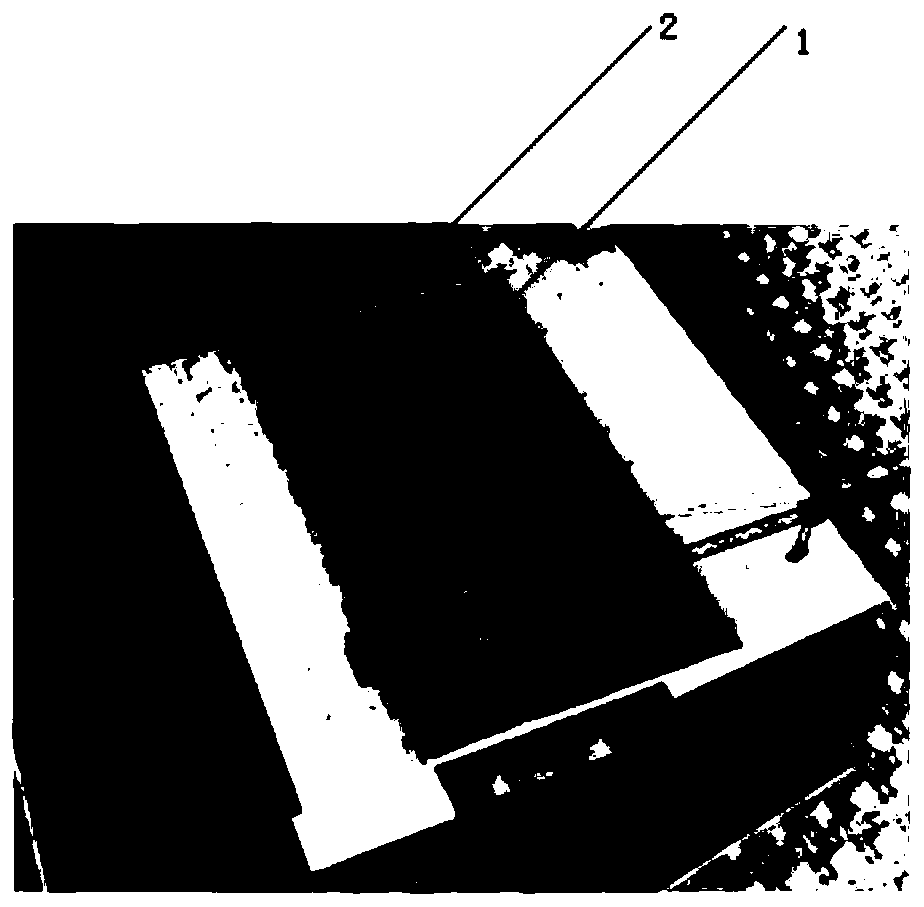 A method for installing roof trusses of large-span and large-space steel structures