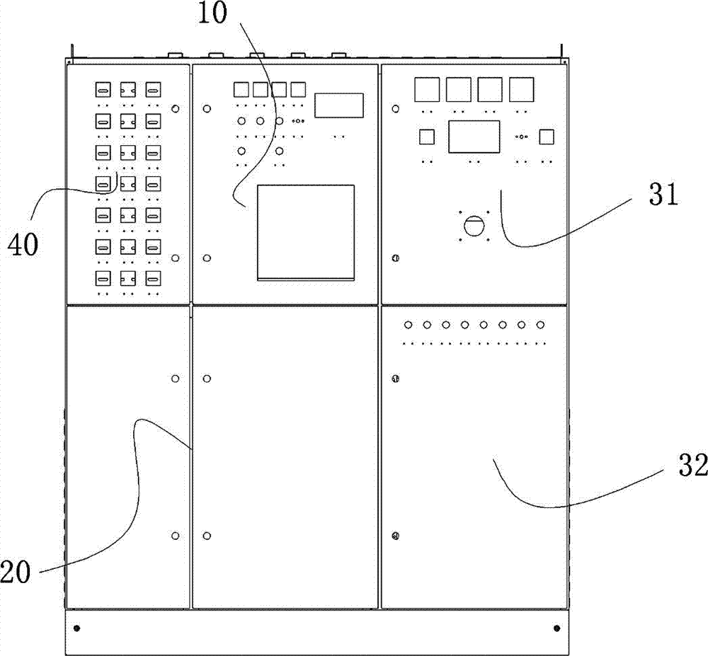 Low-voltage cabinet of box-type transformer station, and box-type transformer station with same