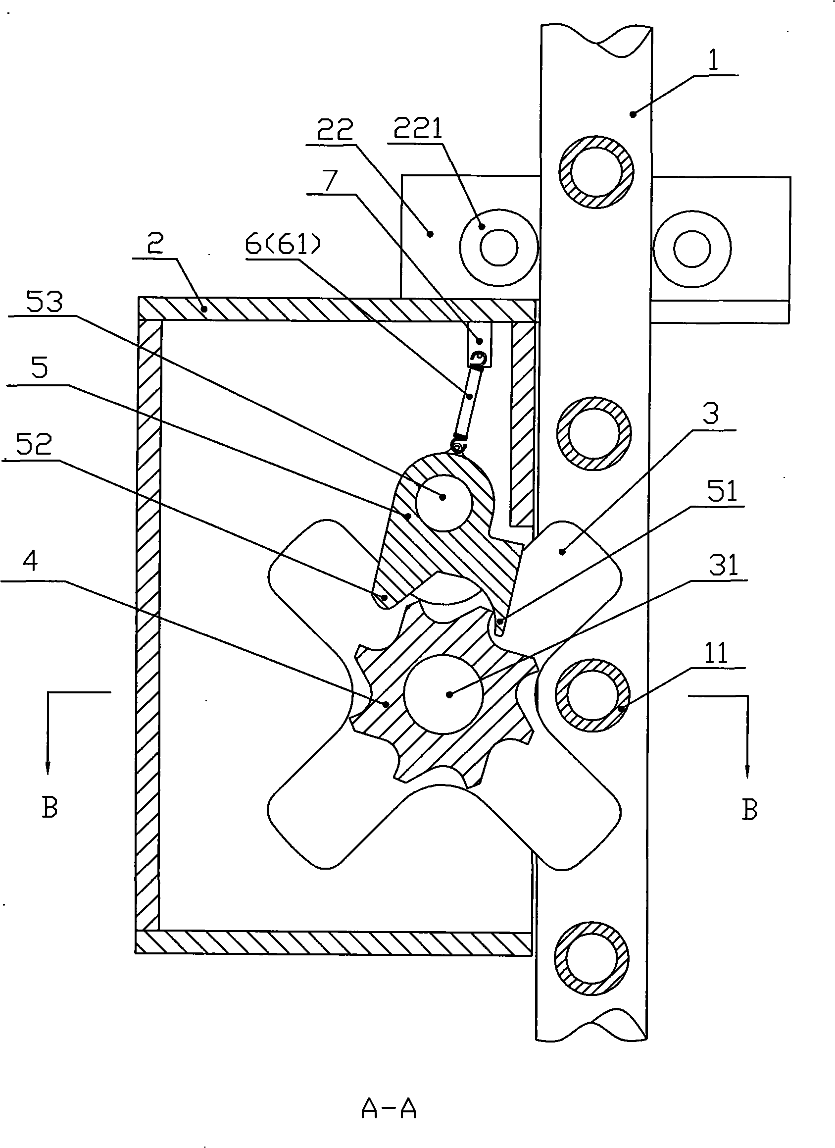 Rotating wheel falling prevention device of attachment type raise scaffold and working method thereof