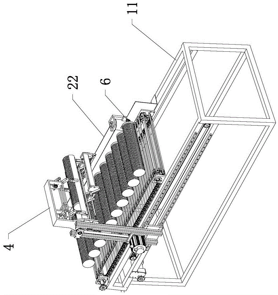 A kind of conveying device and conveying chain group