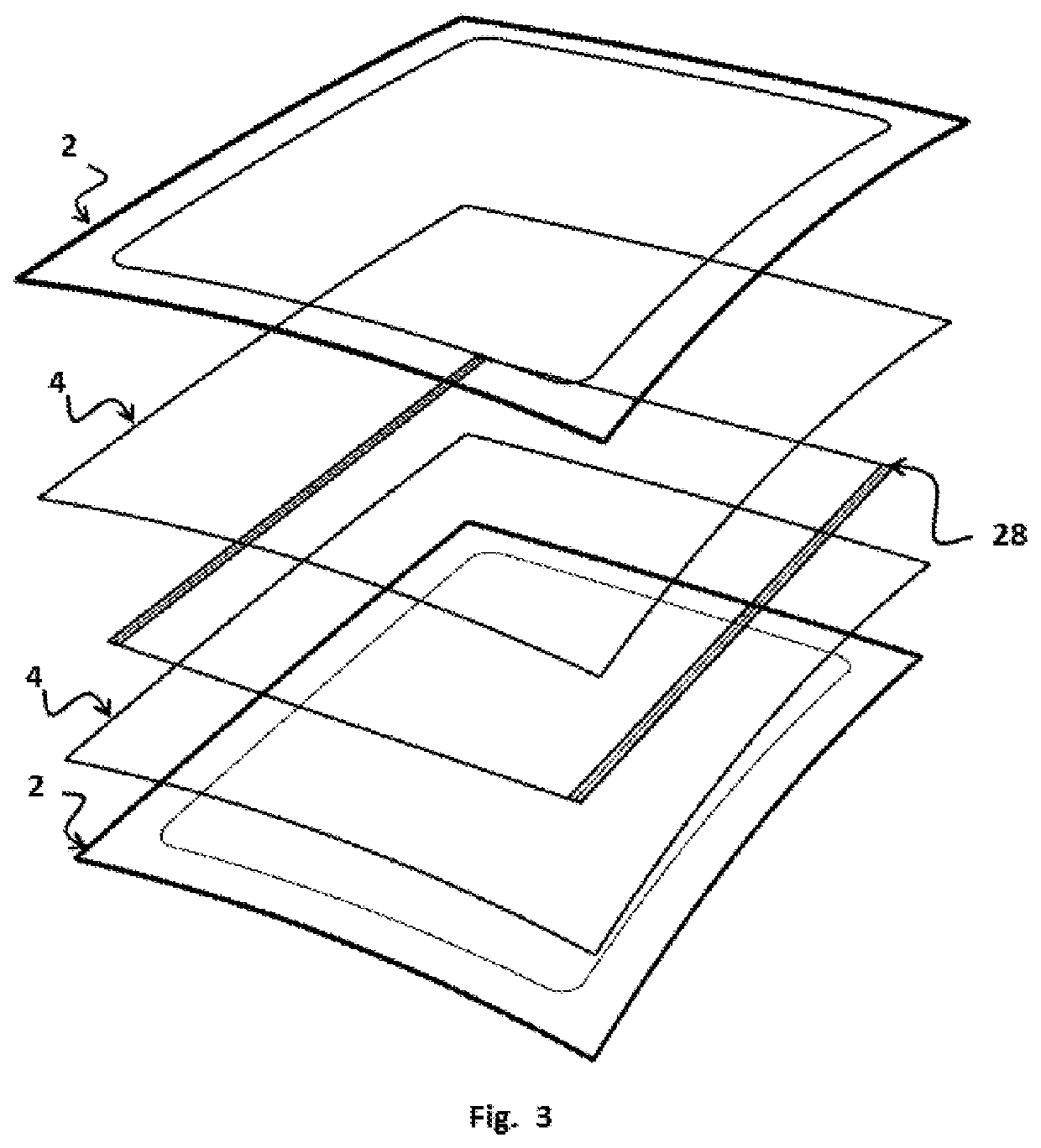 Switchable laminated glazing with improved bus bar