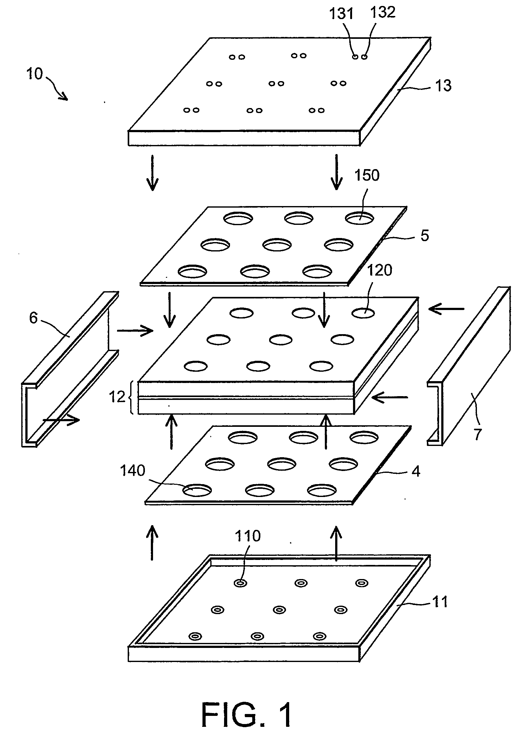 Device for measuring the electrical activity of biological elements and its applications