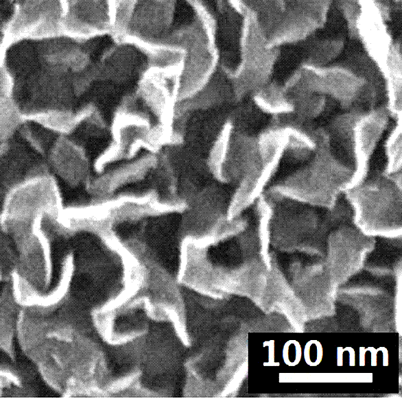 Low-temperature growing method for graphene