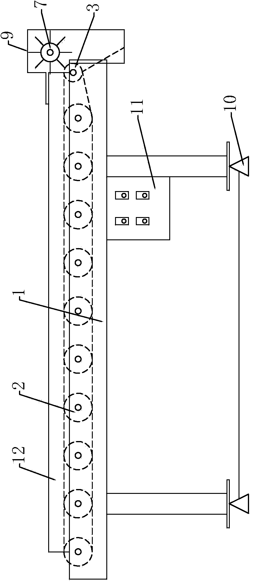 Automatic quantitative glass fiber feeding machine