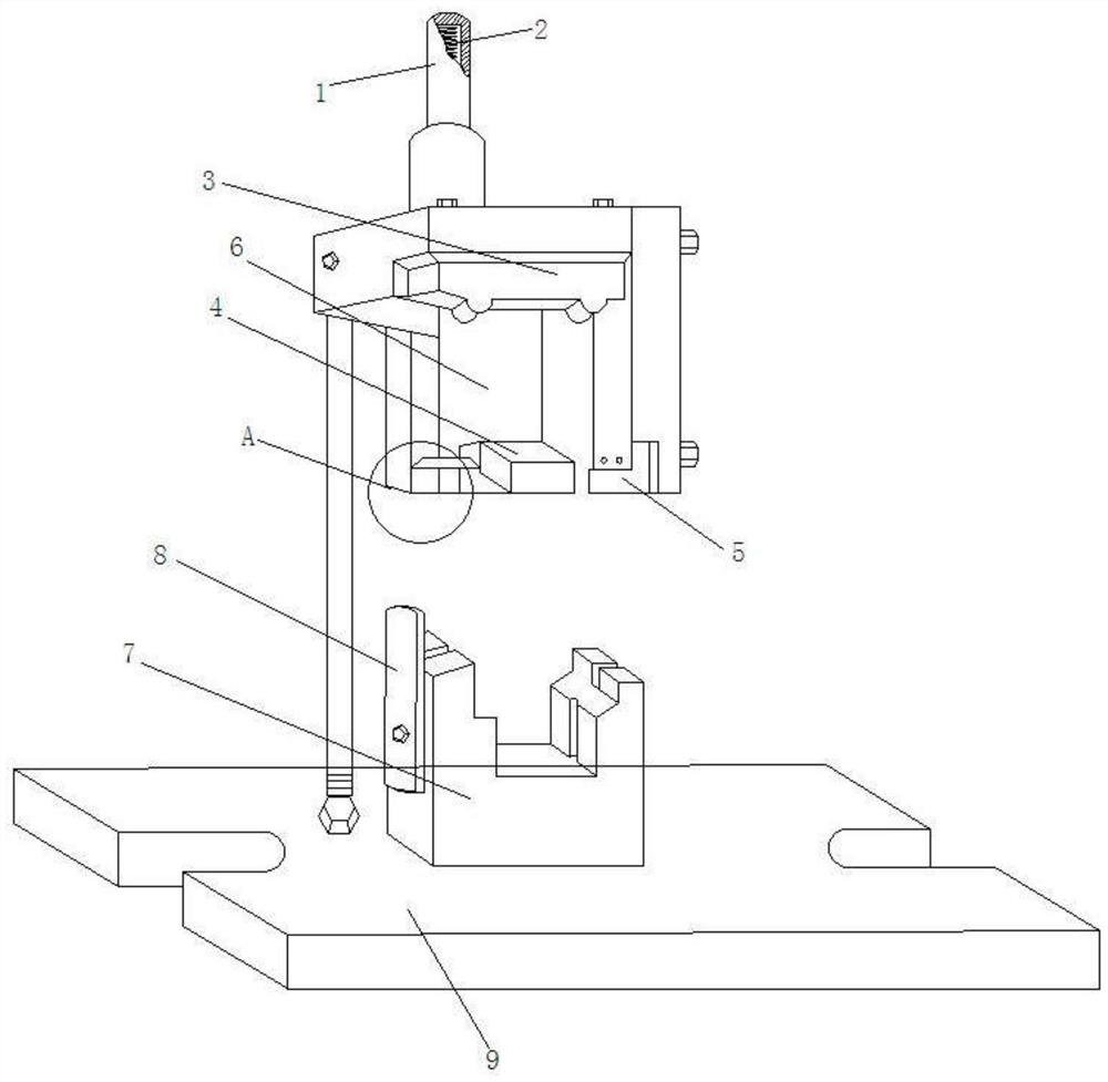 Closed annular metal part cutting, bending, forming and discharging device and working method