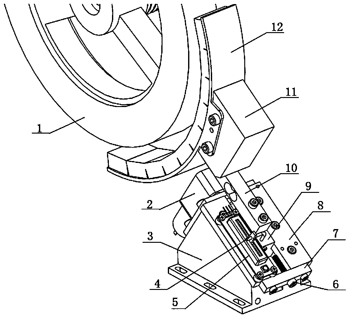 Power regulating mechanism of cycle ergometer