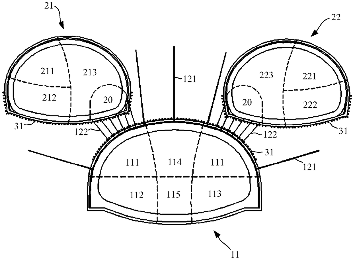 Construction method of small-clear-distance laminated tunnel