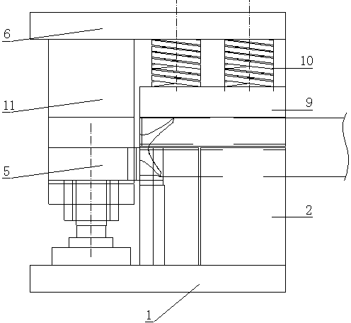 Method for processing and forming pipe fitting connection end of motorcycle frame