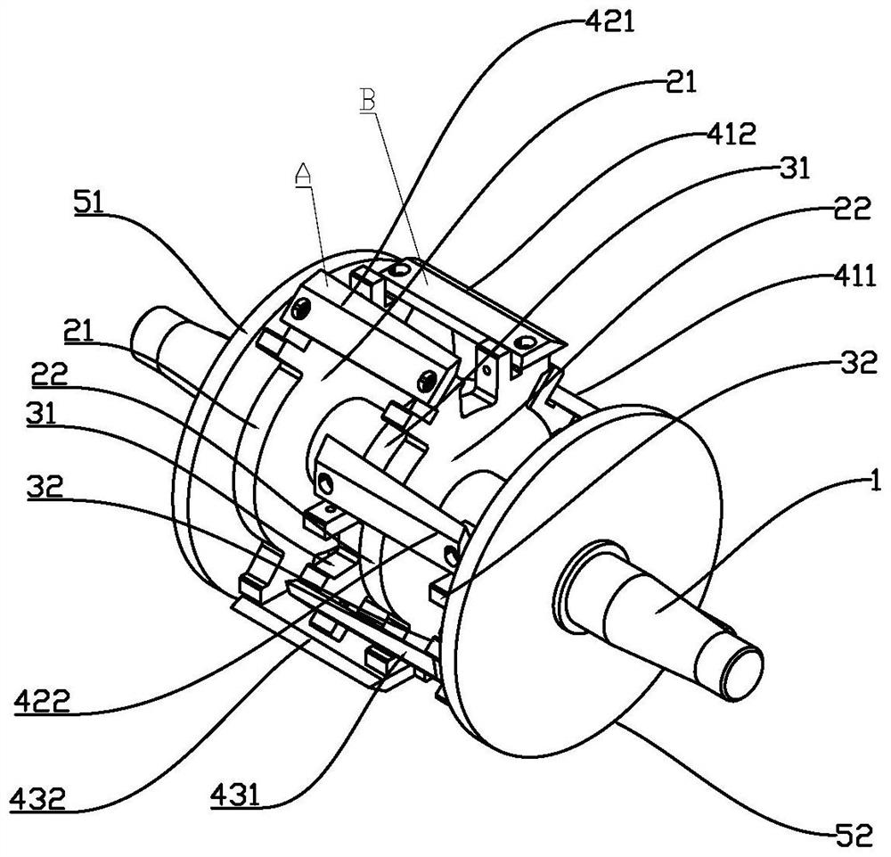 A high-efficiency knife shaft applied to a film crusher and its crusher