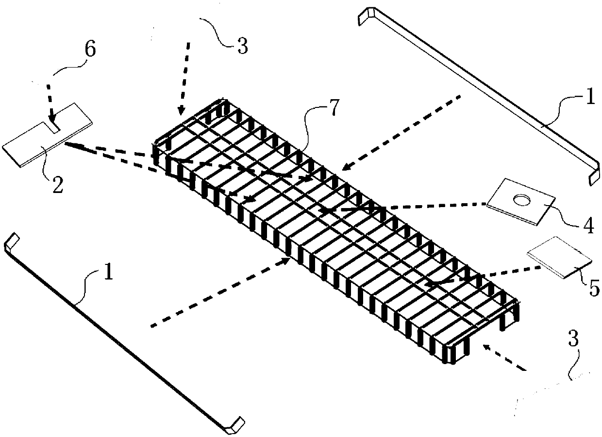 A controllable aluminum electrolytic cell anode covering and sealing structure