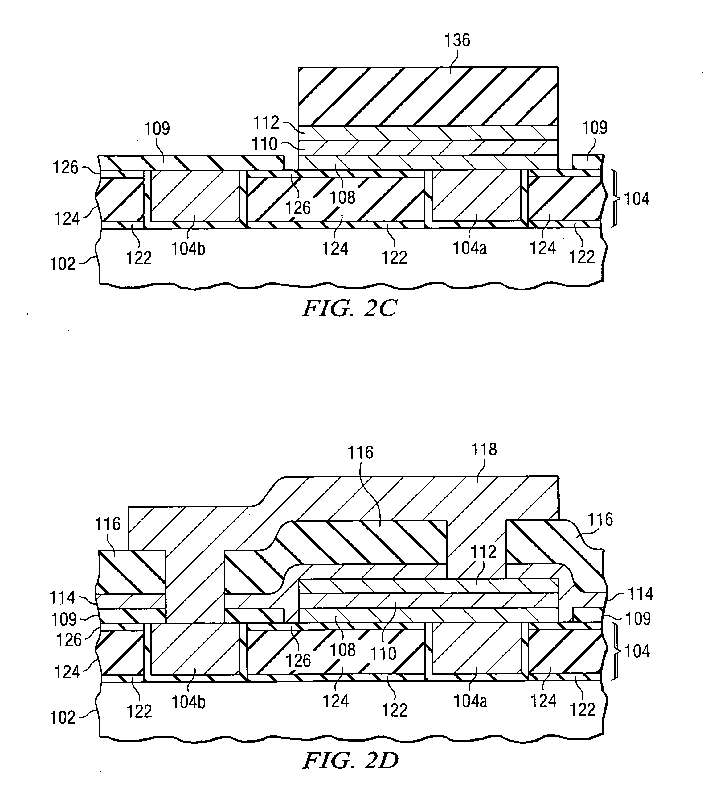 Capacitor integration at top-metal level with a protection layer for the copper surface