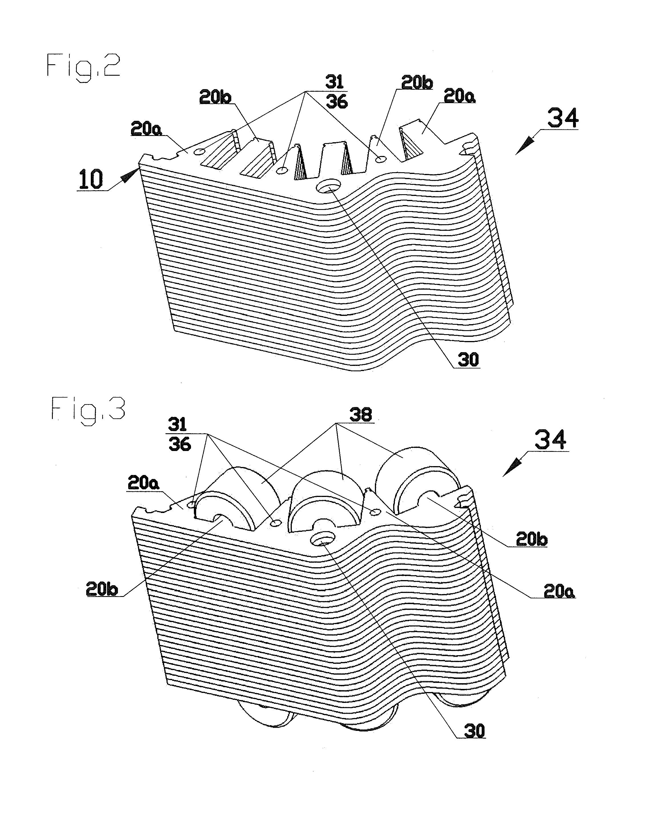 Rotor or stator for an electrodynamic machine with segment blocks constituting a stator or rotor ring and method for manufacturing such a stator or rotor