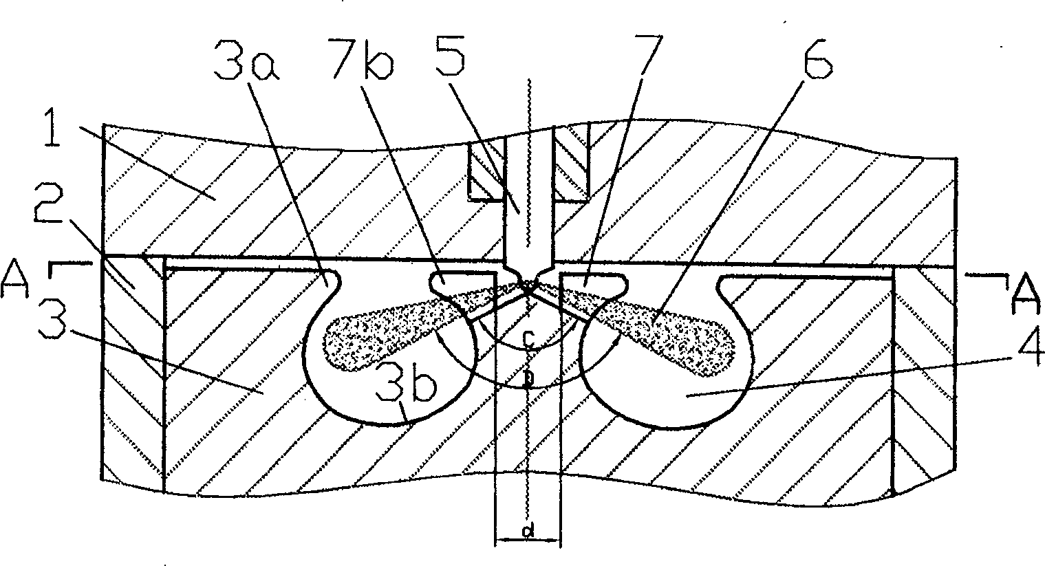 Squeeze-flow combustion chamber of internal combustion engine