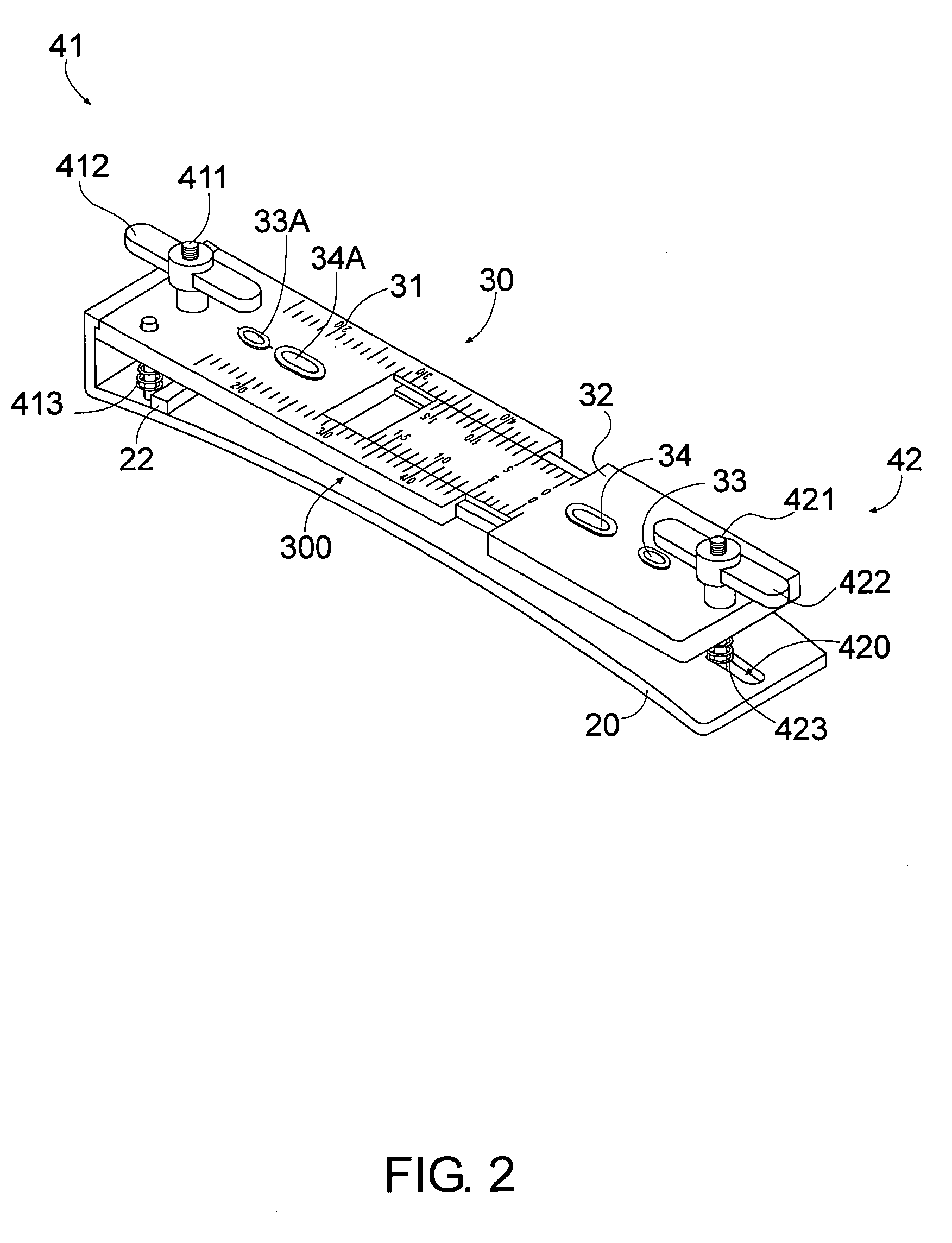 Optical lens hole drilling guider