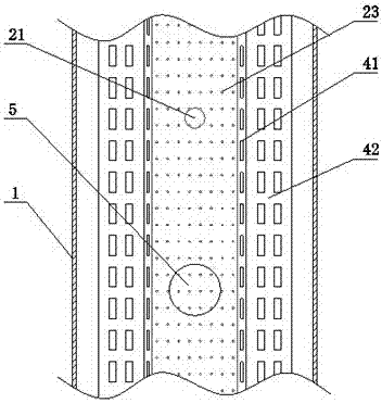 A spray falling film evaporator and its liquid level control method