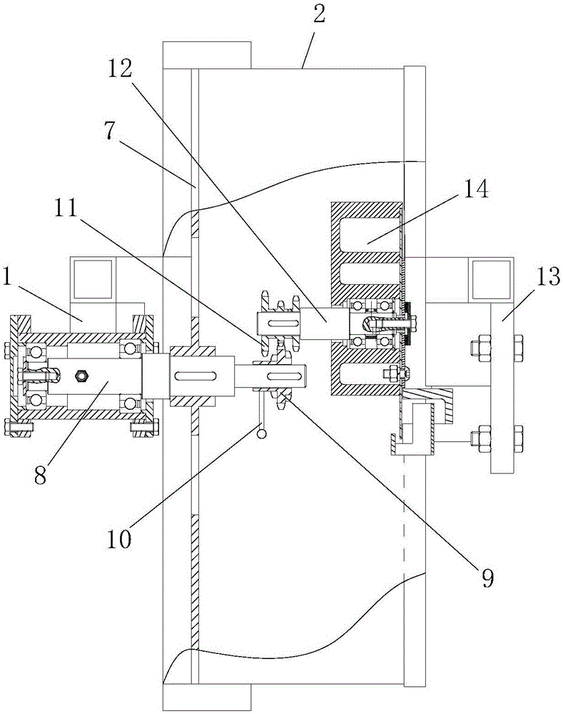 Hole-distance-controllable air-suction-type peanut hole-seeding wheel