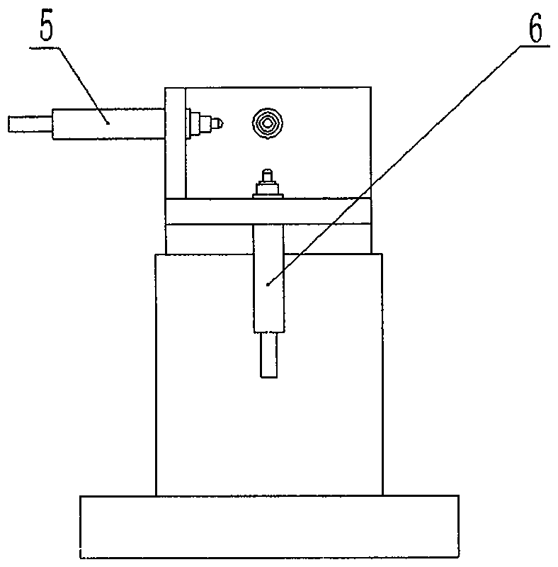 Device and method for detecting dynamic characteristic accuracy of CNC machine tool tip