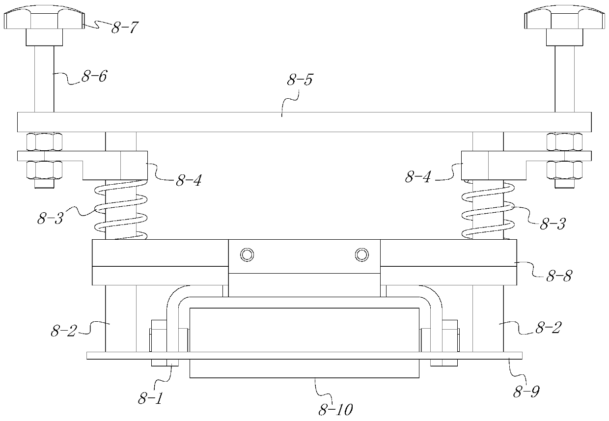 Tourniquet machine having function of automatically discharging tourniquets