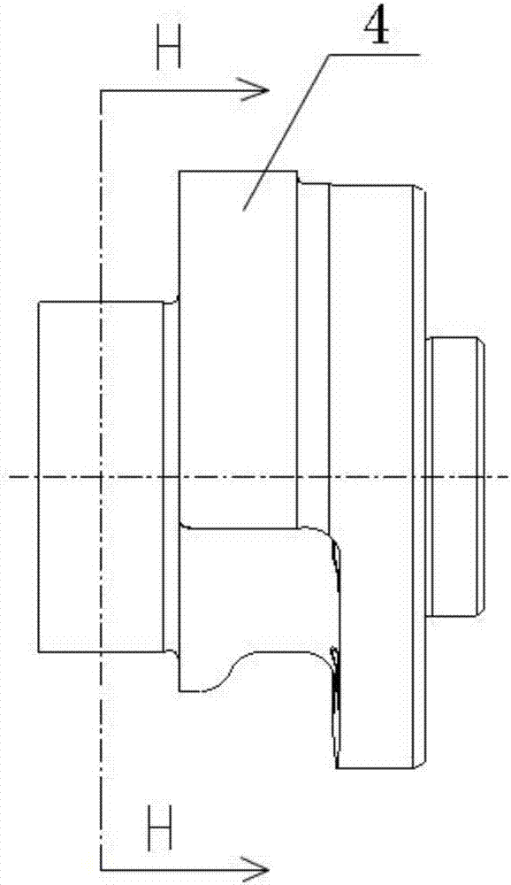 Vehicle, engine and crankshaft balance structure of engine