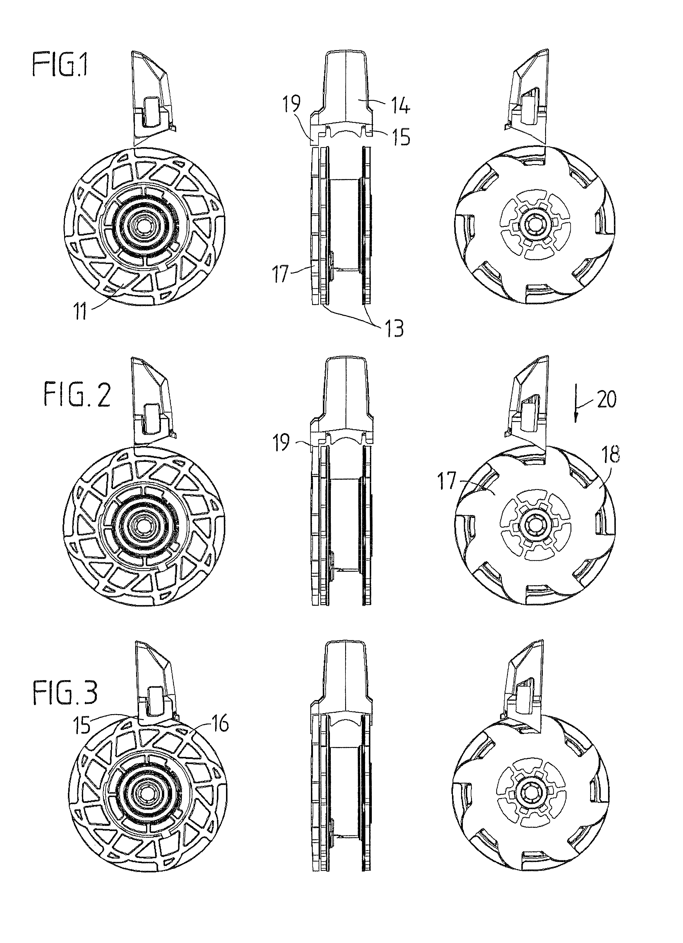 Braking device for a rope pulley of a mechanically retractable and extendable leash for walking animals