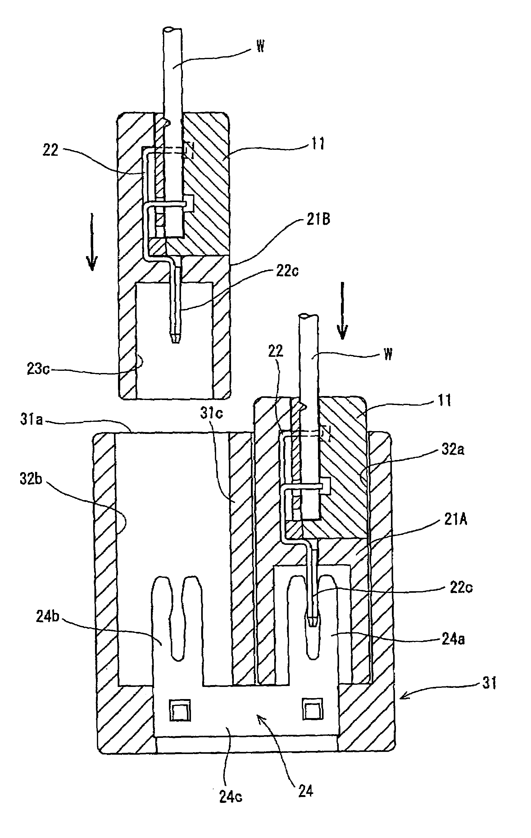 Splice absorbing structure for motor vehicle