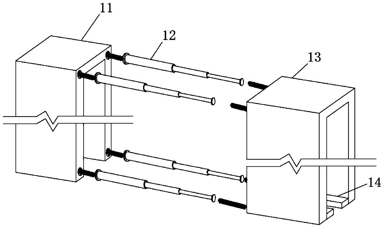 A pull-back device used for packaging materials in the packaging process