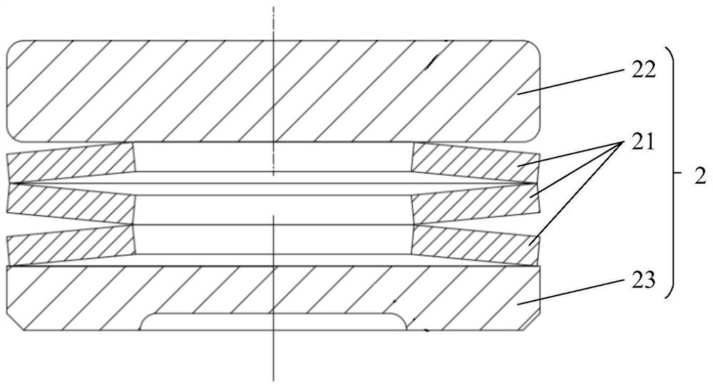 Heading machine main bearing outer ring and heading machine main bearing