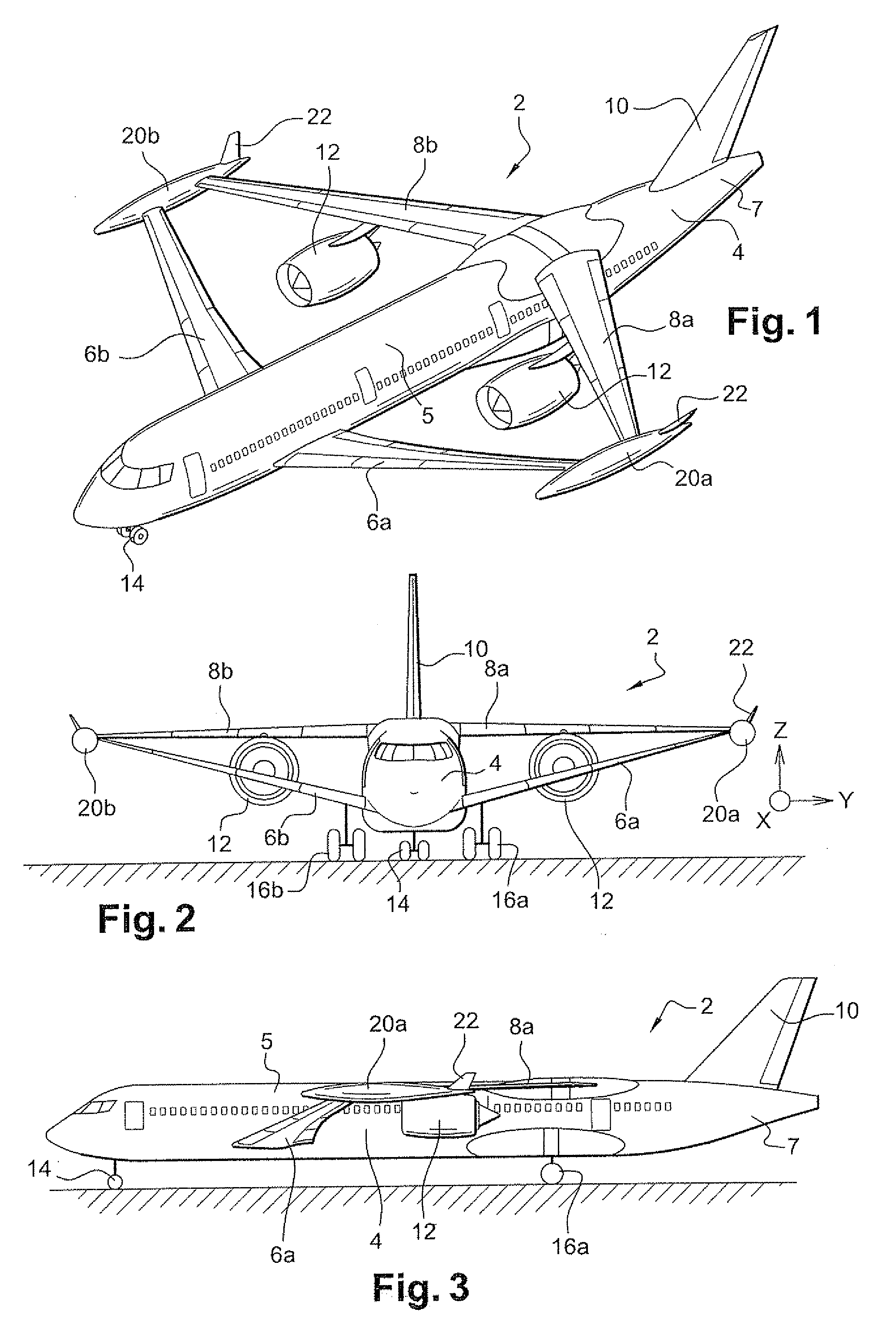 Aircraft presenting two pairs of wings