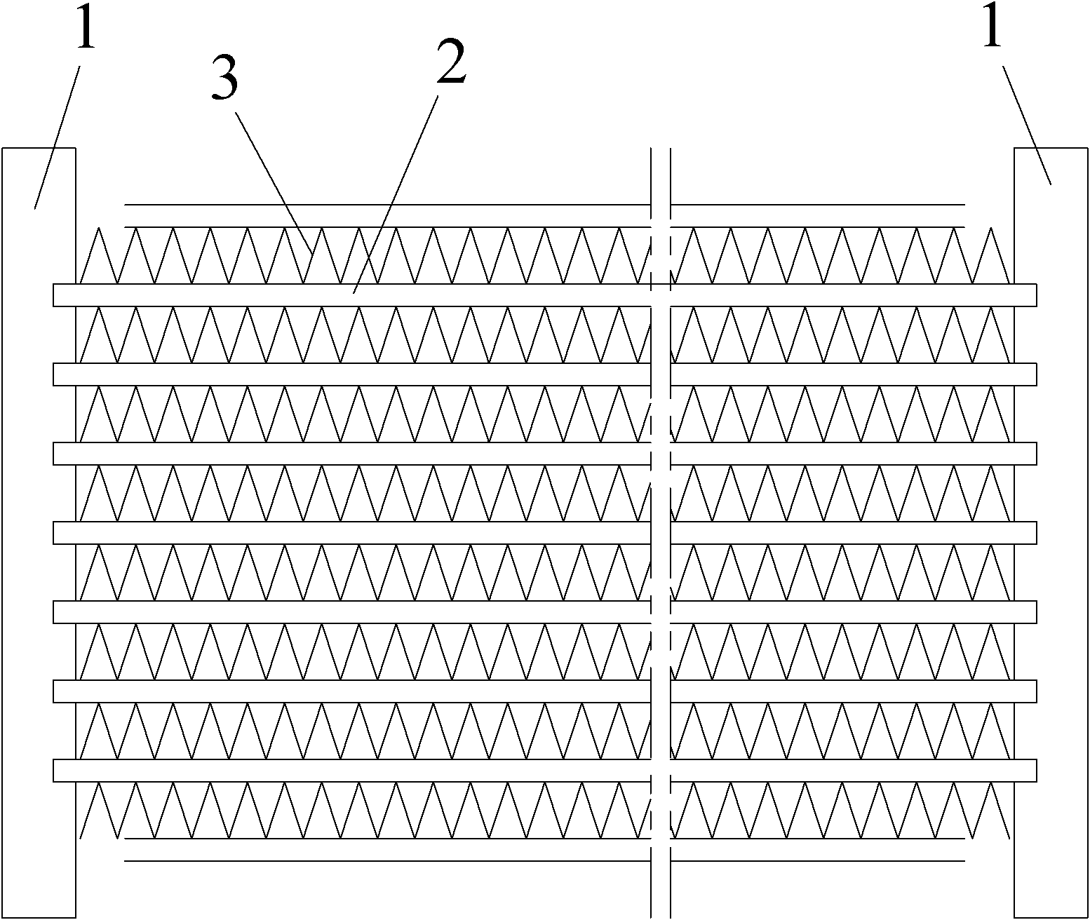 Flat pipe and fin structures of parallel flow heat exchanger