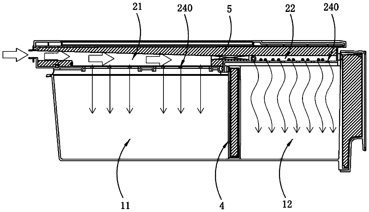 Storing box and refrigerating equipment