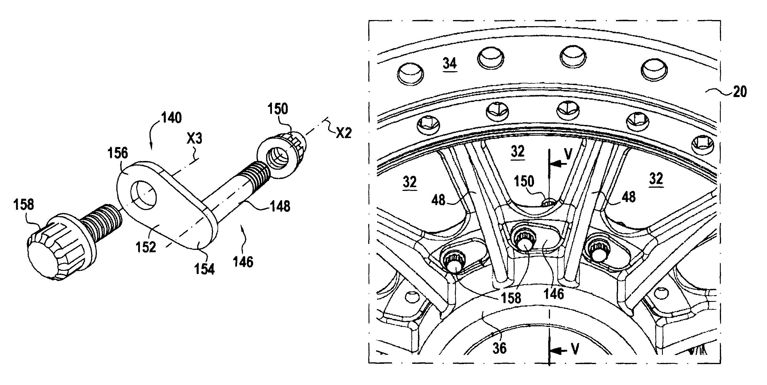 Turbomachine optimized for fastening a rotary shaft bearing, A method of mounting said bearing on said turbomachine