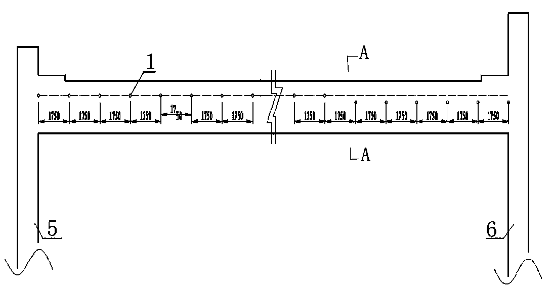 Deep hole pre-splitting and blasting method in primary mining and primary caving process of extra-thick coal seam working face