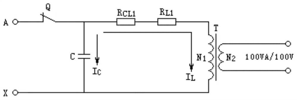 Series voltage-dividing type discharging device