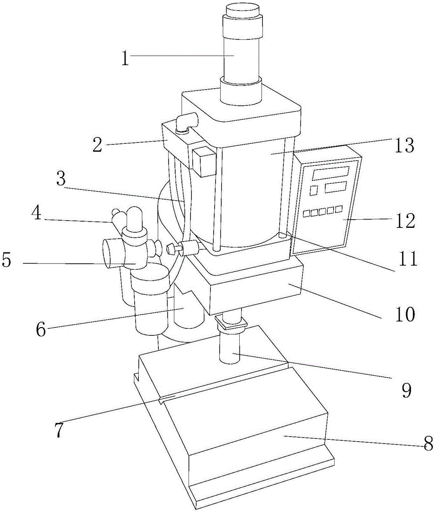 Edge covering mould based on automobile metal clamp