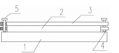 Novel flat-belt press vulcanizer and operation method thereof